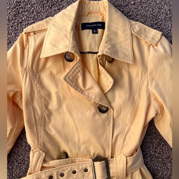 Jones New York Yellow Trench Coat Jacket Size Medium - Picture 3 of 6